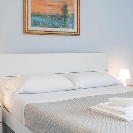 Apartament H11 Silver House *