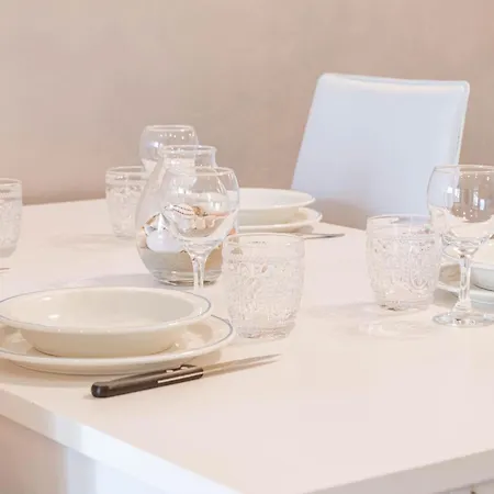 H11 Silver House Apartment